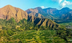 pergangsingan-hill-5