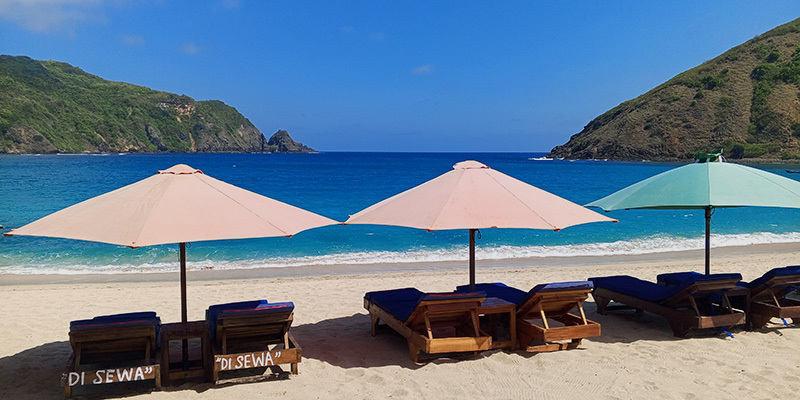 lombok-sasak-traditional-tour-mawun