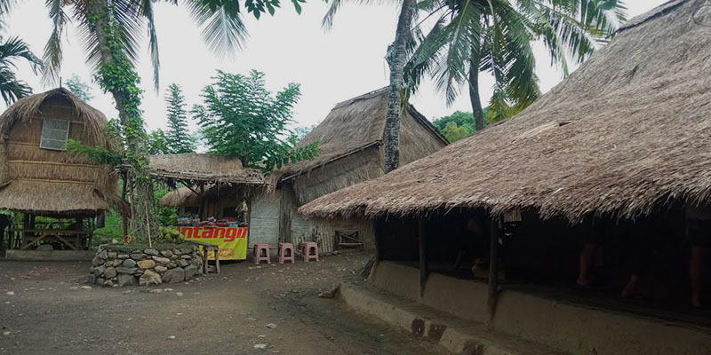 lombok-traditional-houses