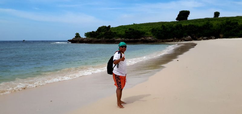 pink-beach-tour.jpg